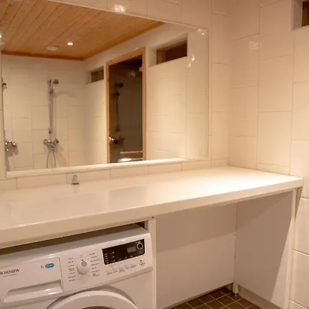 Дом отдыха Tunturipoelloe 1 *